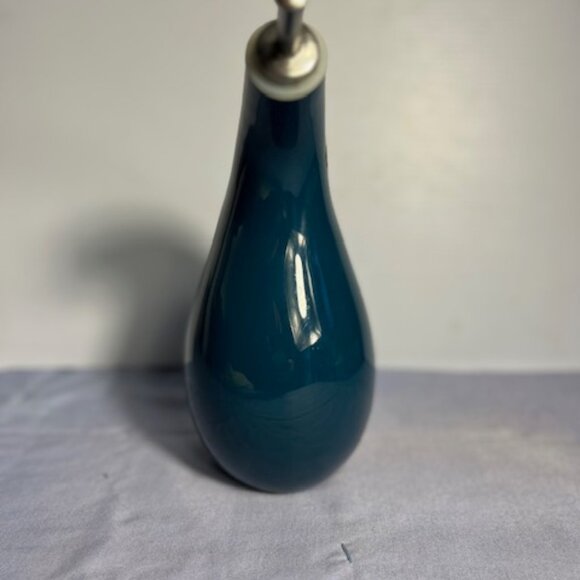 Rachael Ray Glazed Green Ceramic EVOO Olive Oil Bottle Dispenser with Spout - Picture 2 of 3